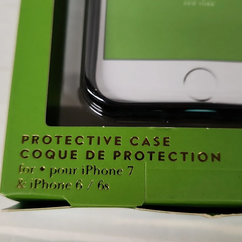 New in box, Kate Spade New York f/ IPhone 7 & IPhone 6 Protective Case